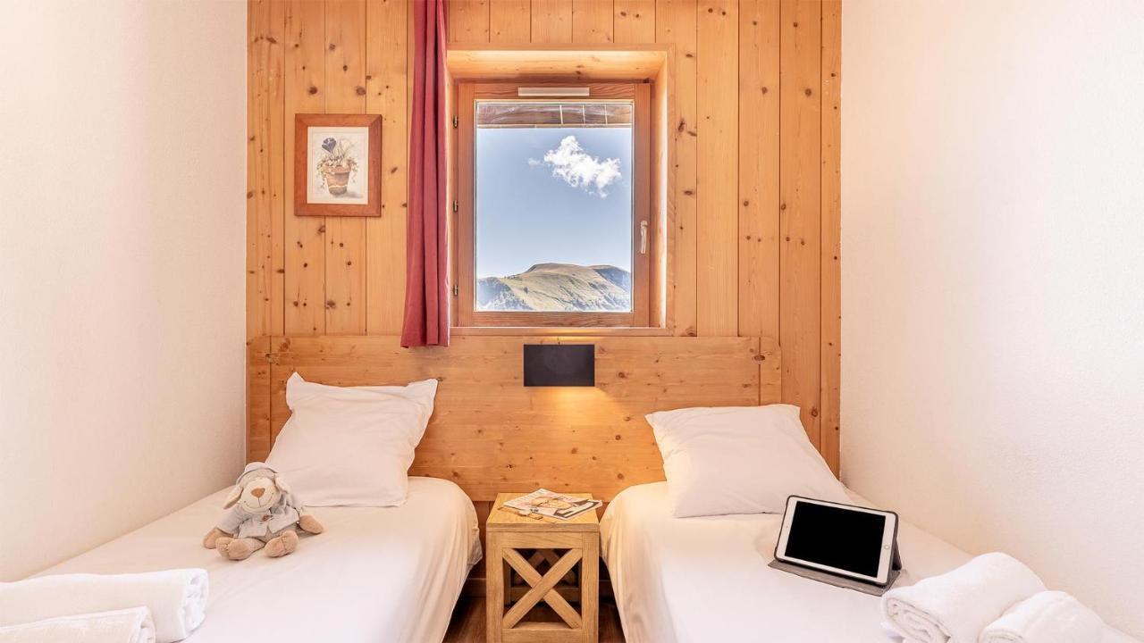 One bedroom apartment mezzanine