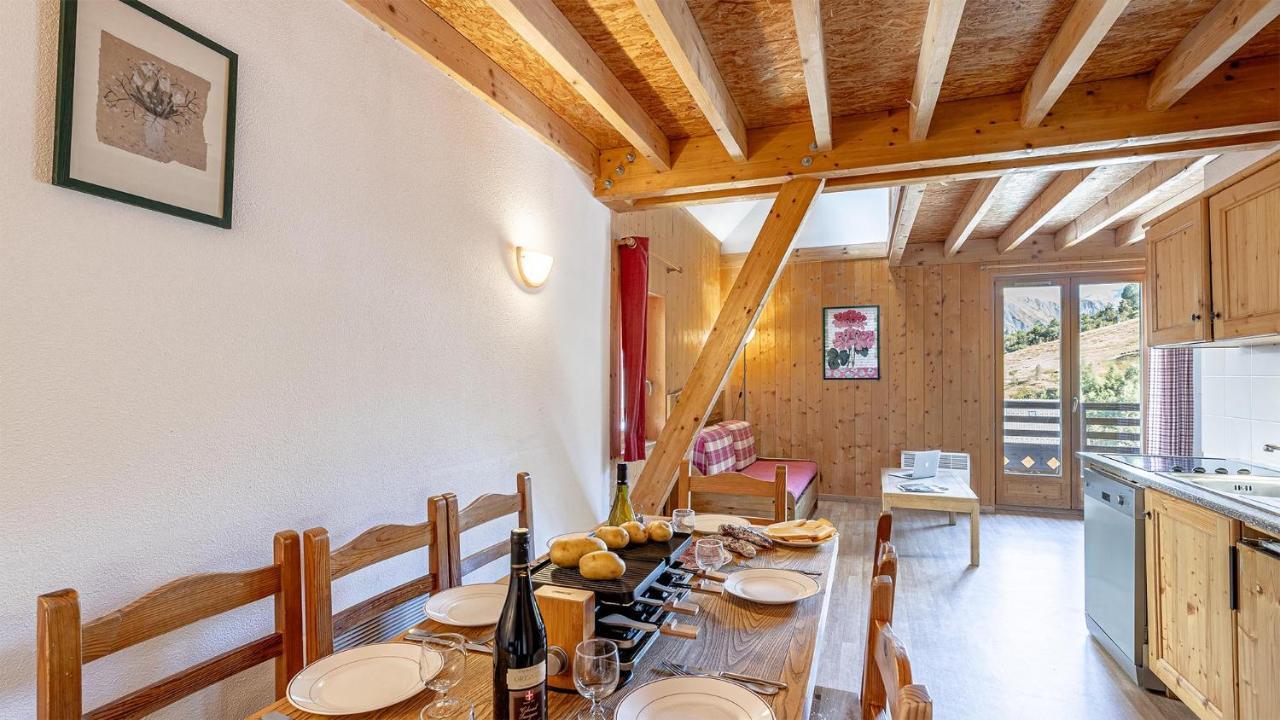 One bedroom apartment mezzanine