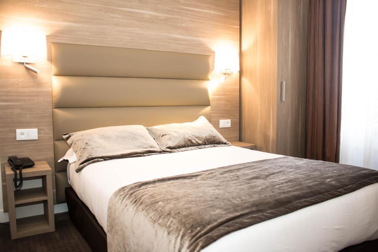 Double Room Shower