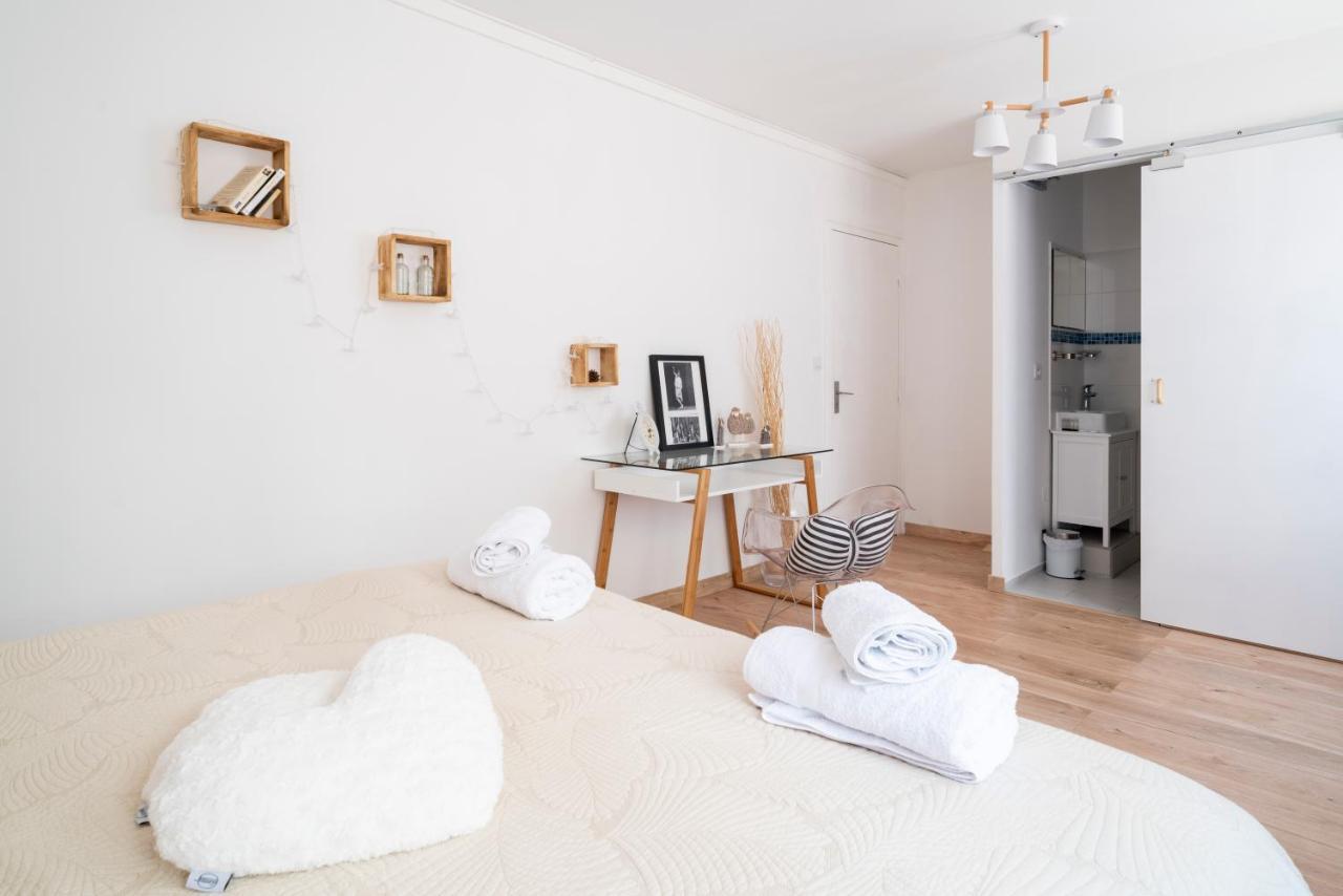 Superior Double Room Private Bathroom