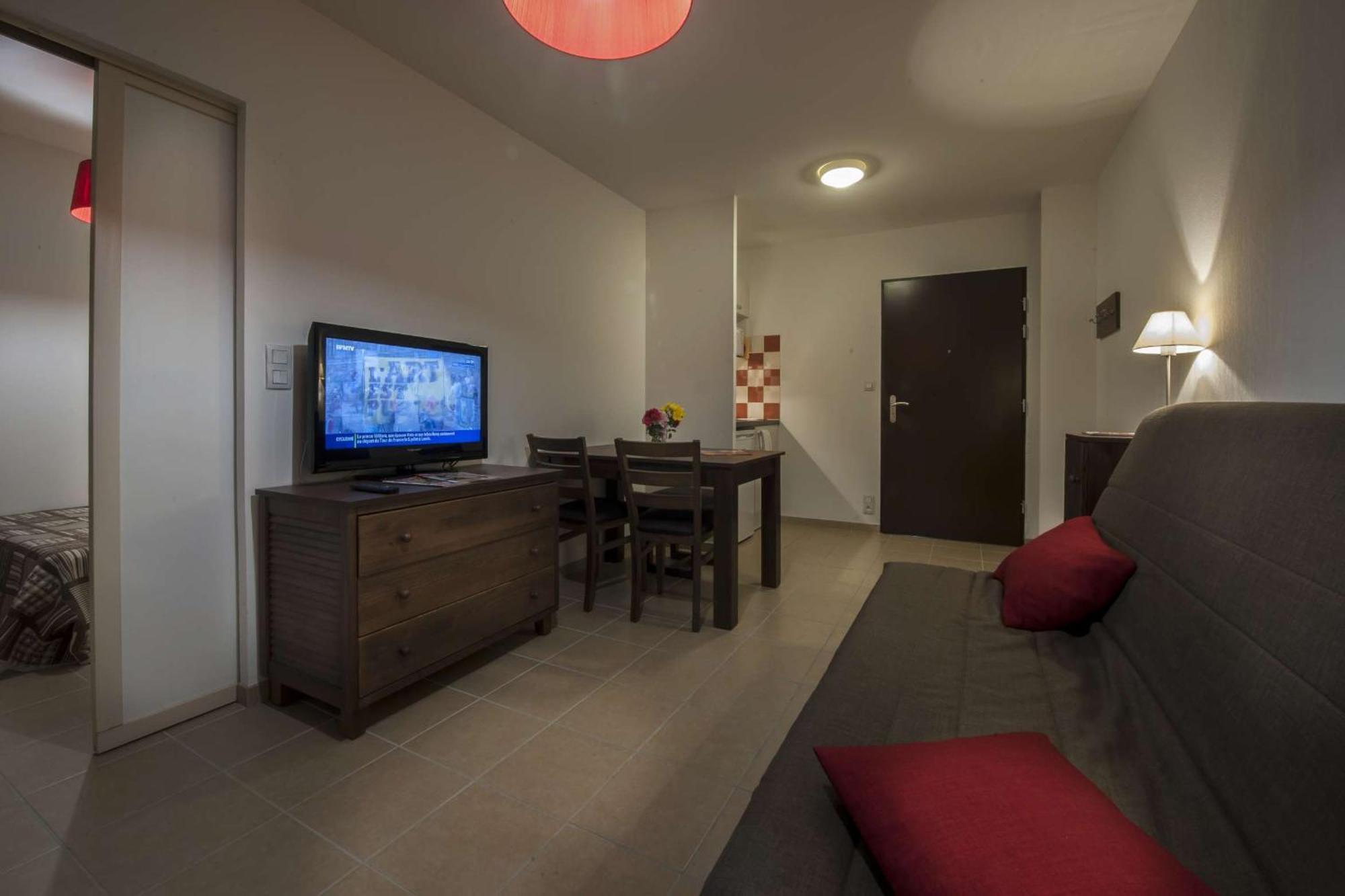 Studio wheelchair accessible