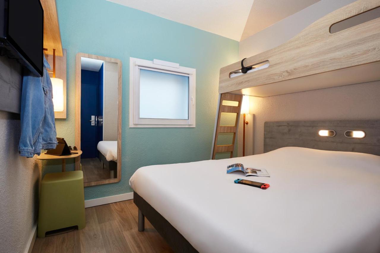 Triple Room One Double Bed One Bunk Bed