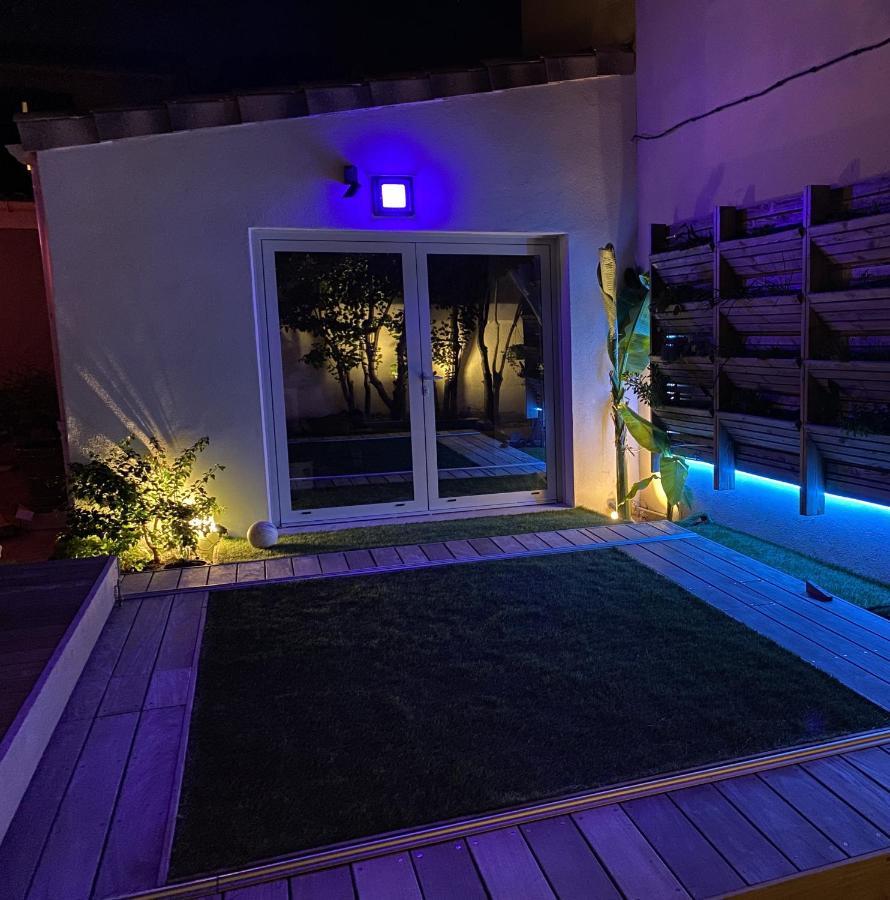 Studio Garden View
