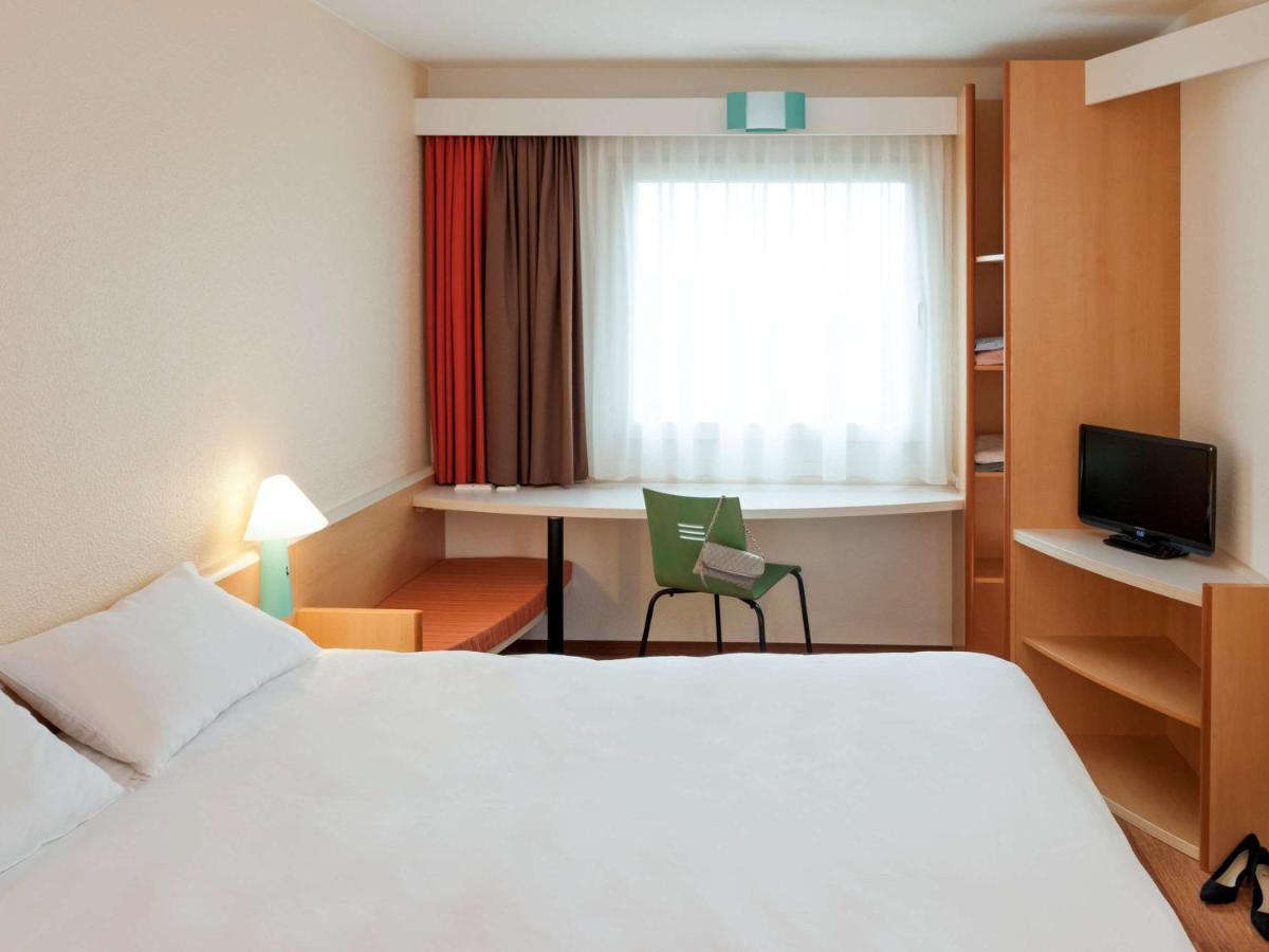 Standard Room 1 Double Bed