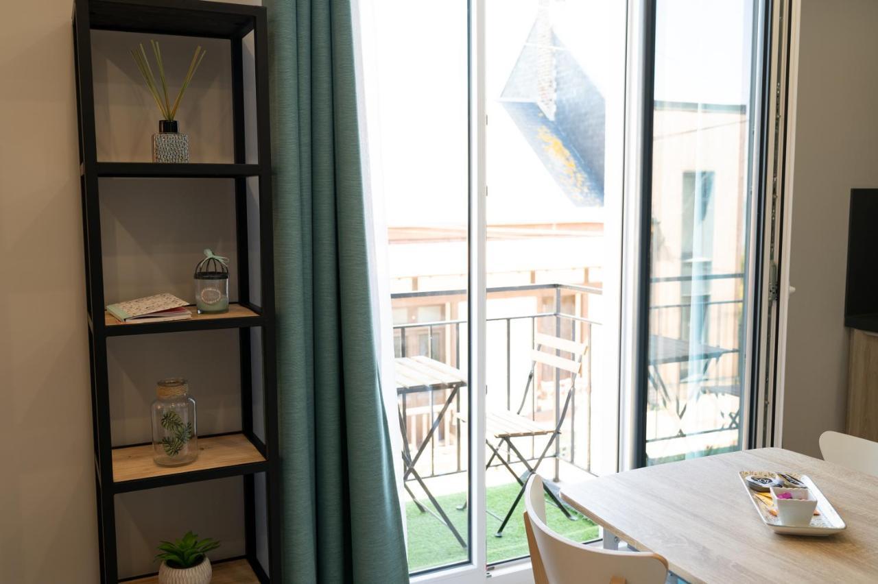 Apartment Balcony