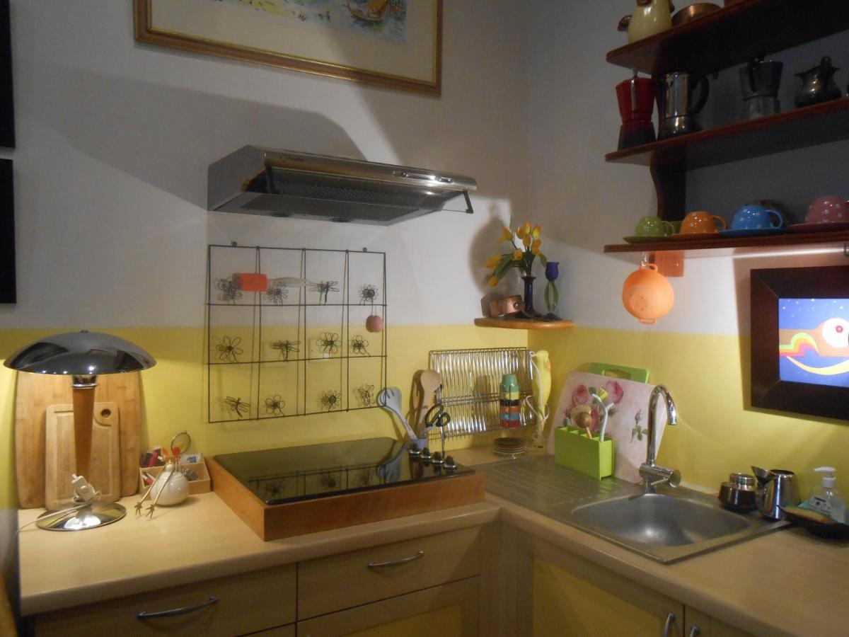 Comfort Suite Kitchen