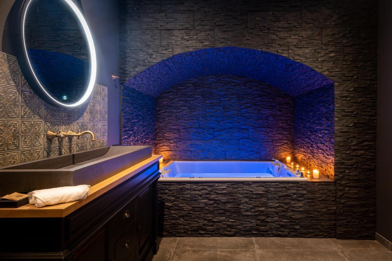 Double Room Spa Bath
