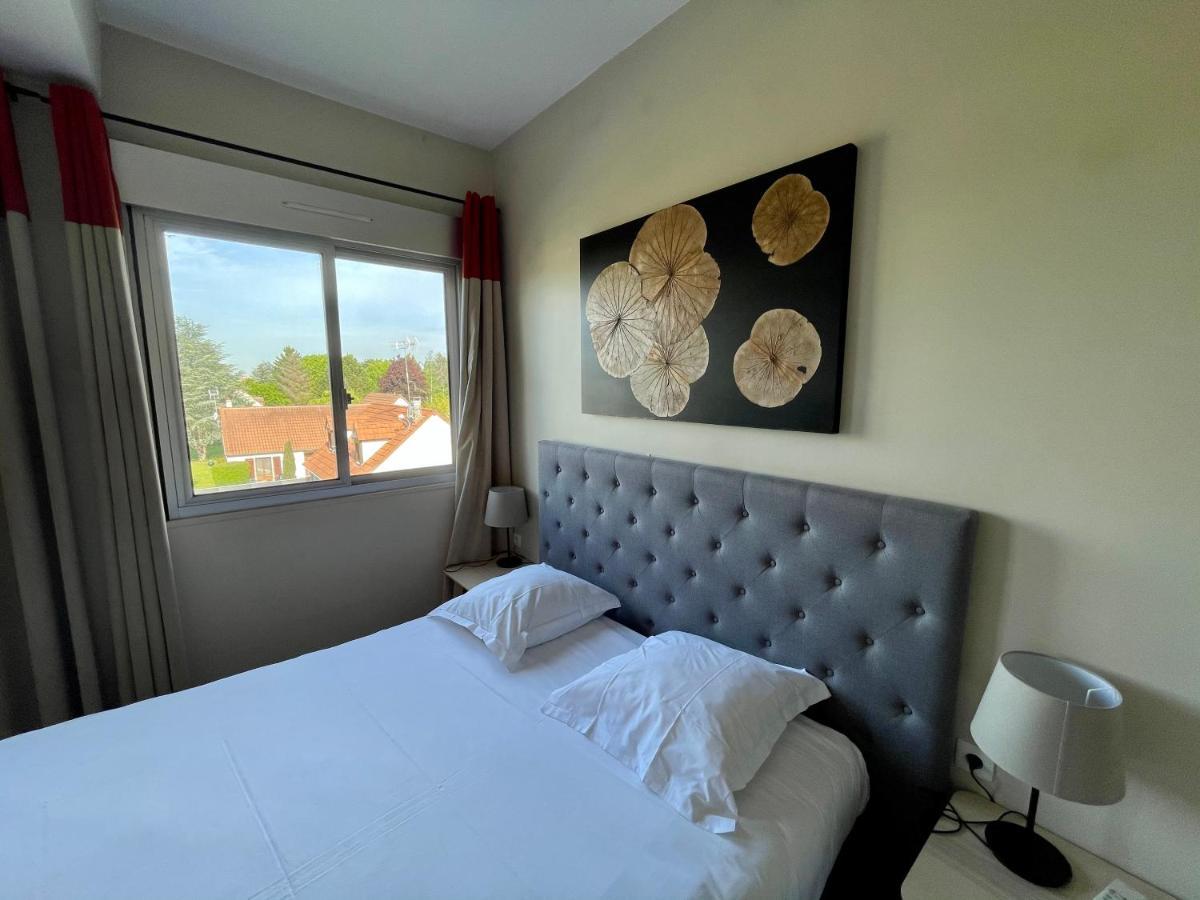 Studio Double Bed