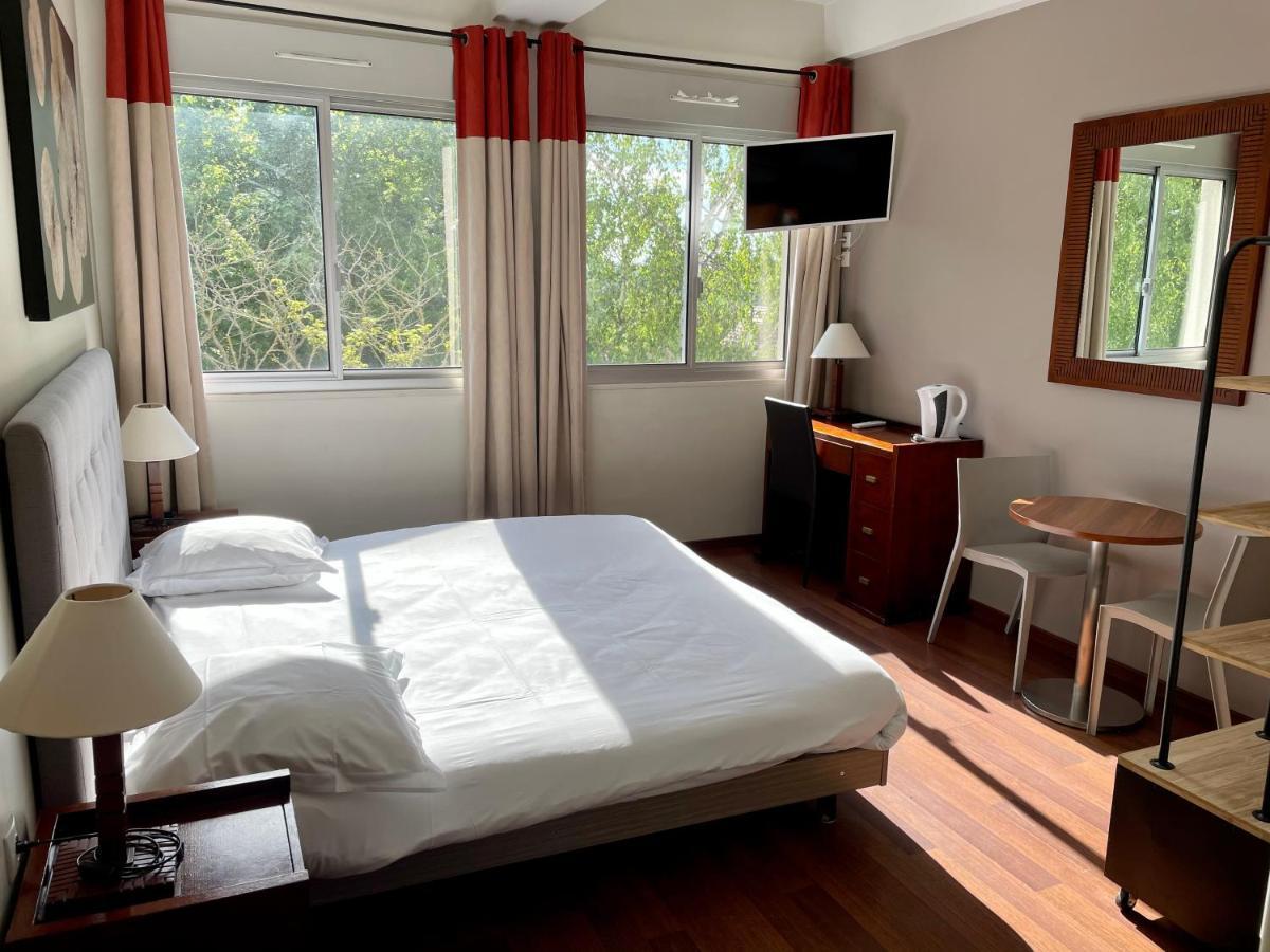 Studio Double Bed