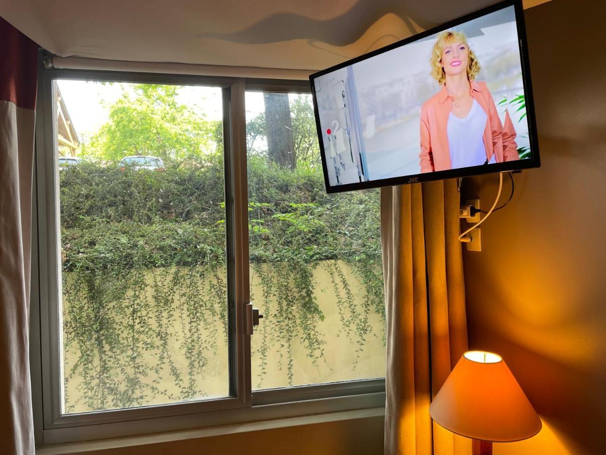 Budget Double Room Garden Level