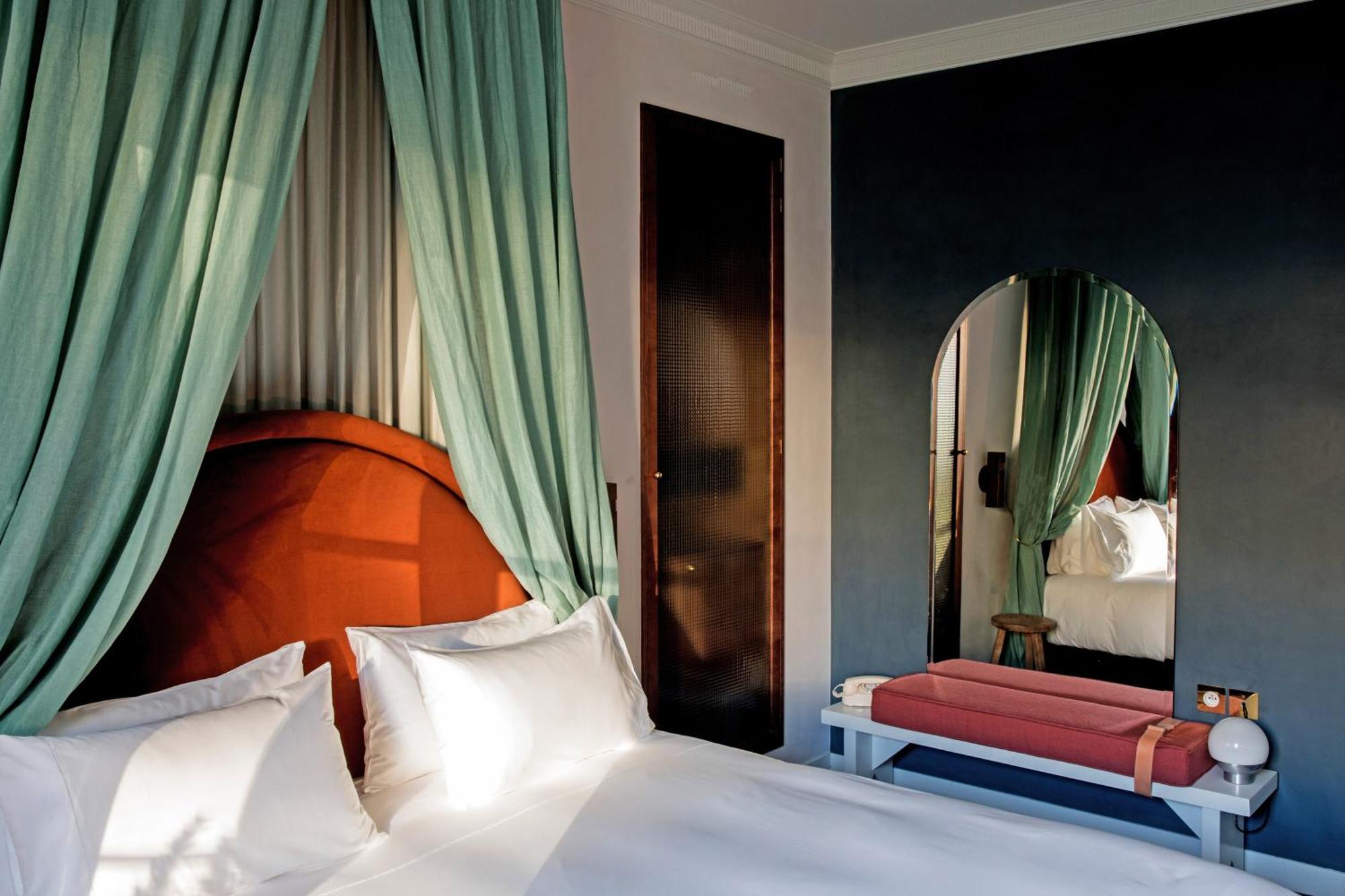 Deluxe Double or Twin Room Uzès