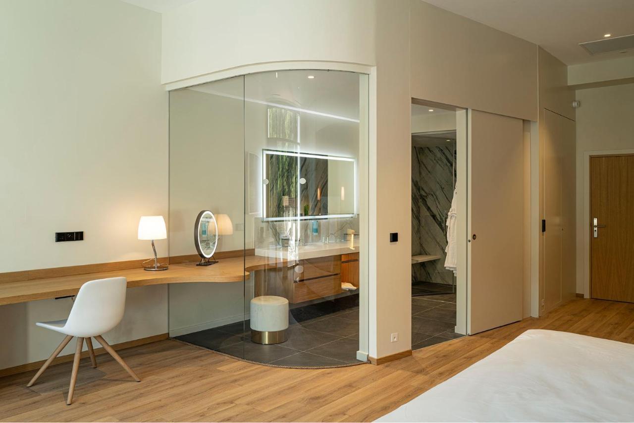 Suite Terrace Spa Access