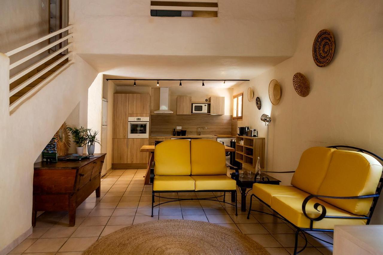 Three-Bedroom Villa Mezzanine Villa Bocca