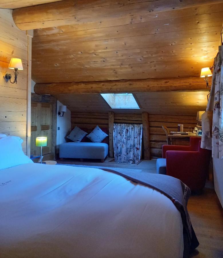 Classic Quadruple Room