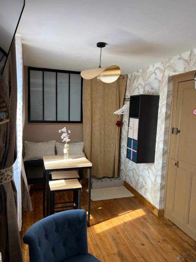 Double Room Private External Bathroom