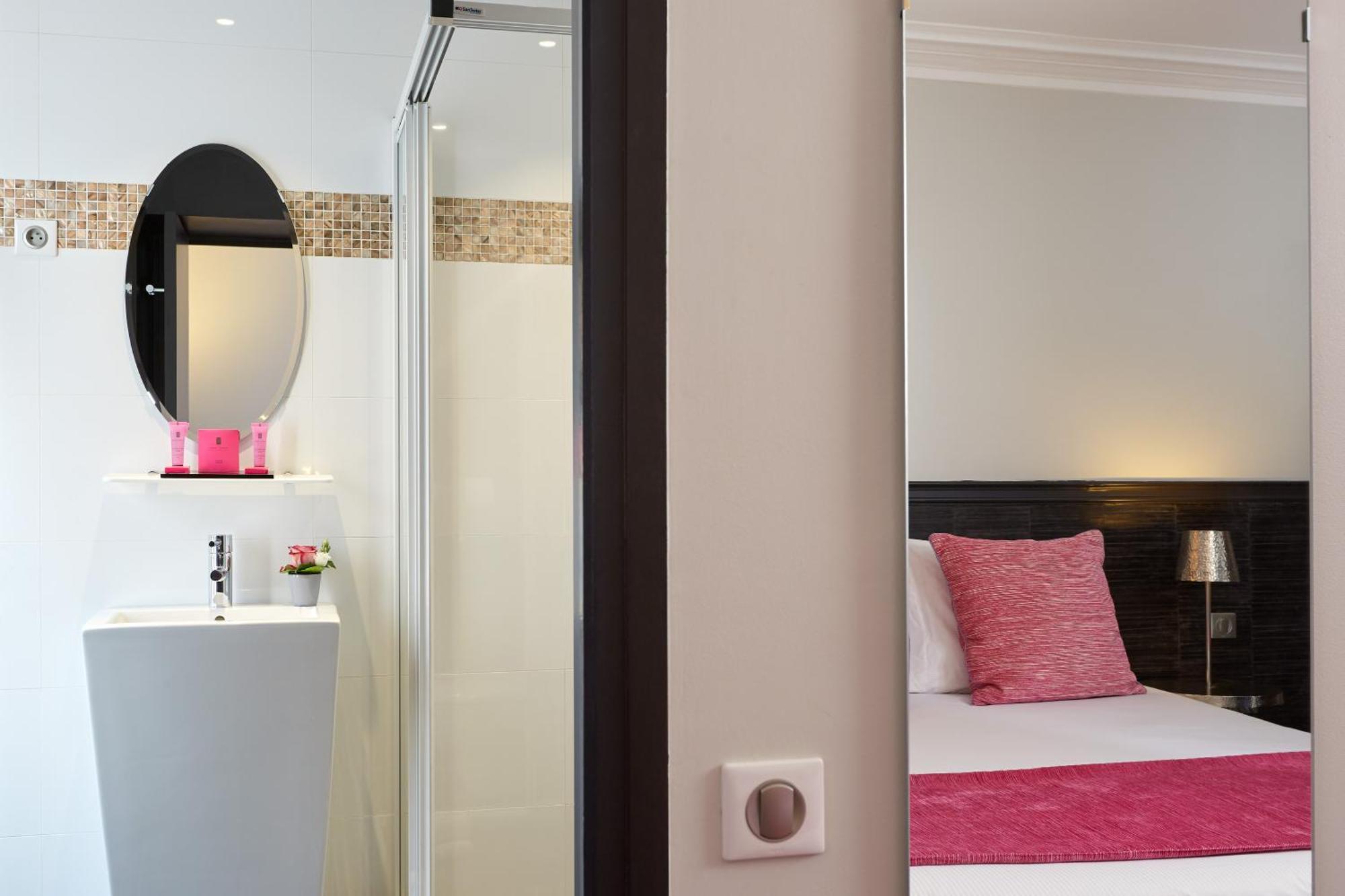 Superior Plus Room