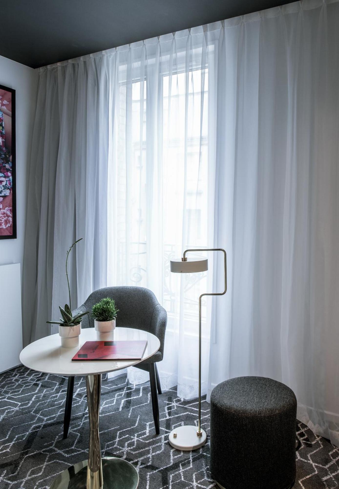 Privilege Room