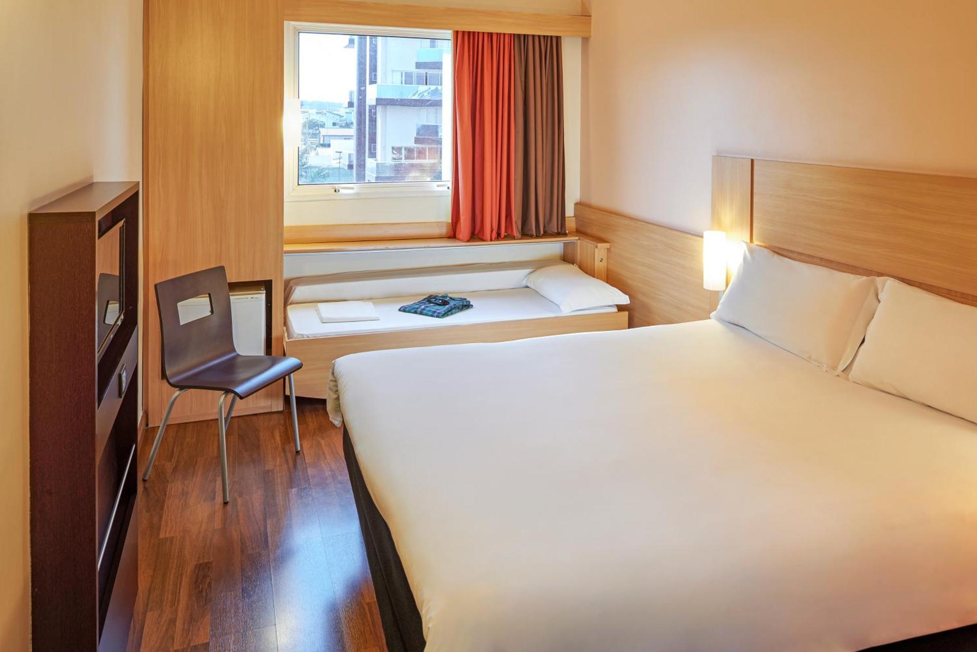 Triple Room One Double Bed One Single Bed