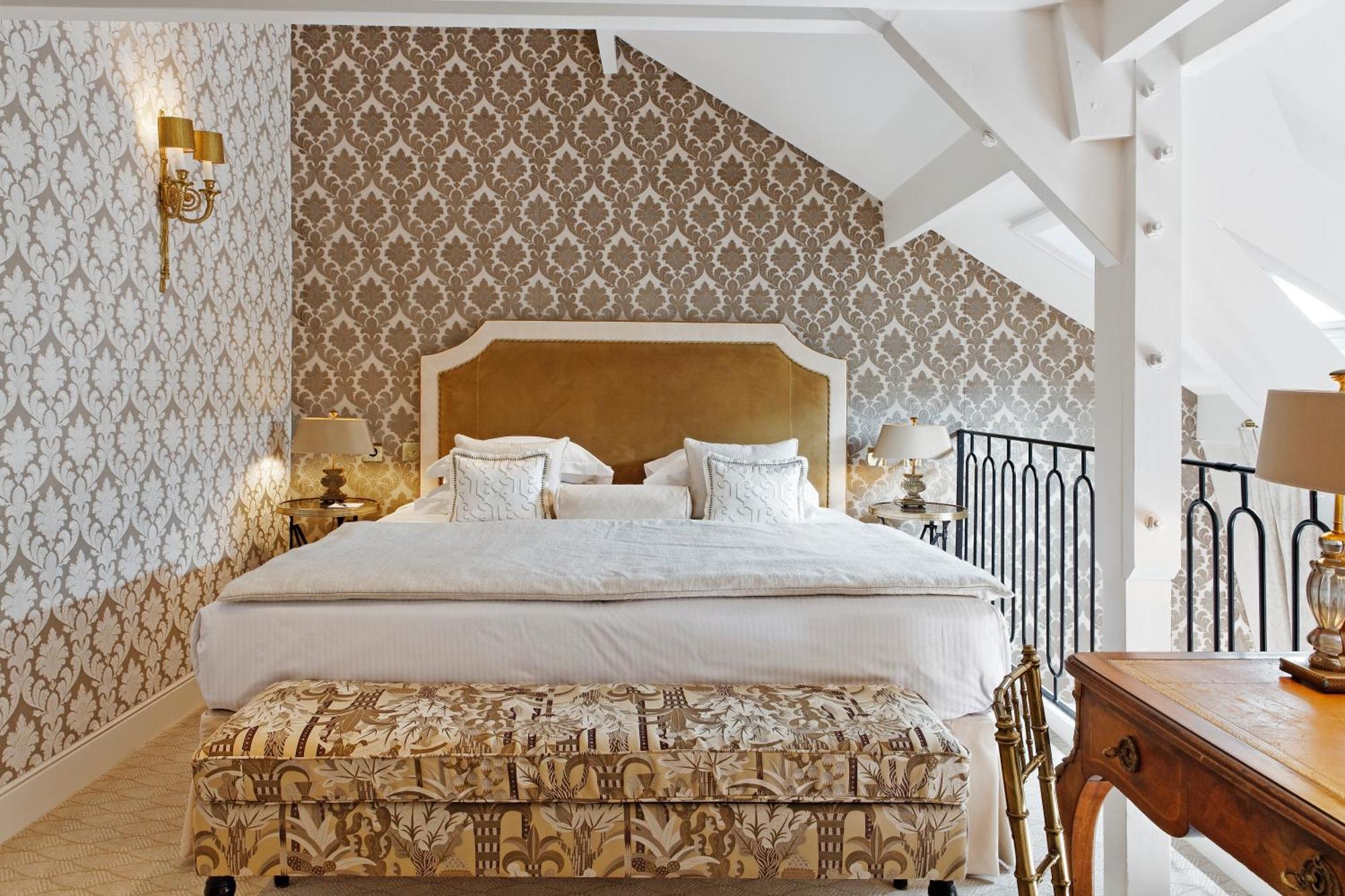 Deluxe Junior Suite