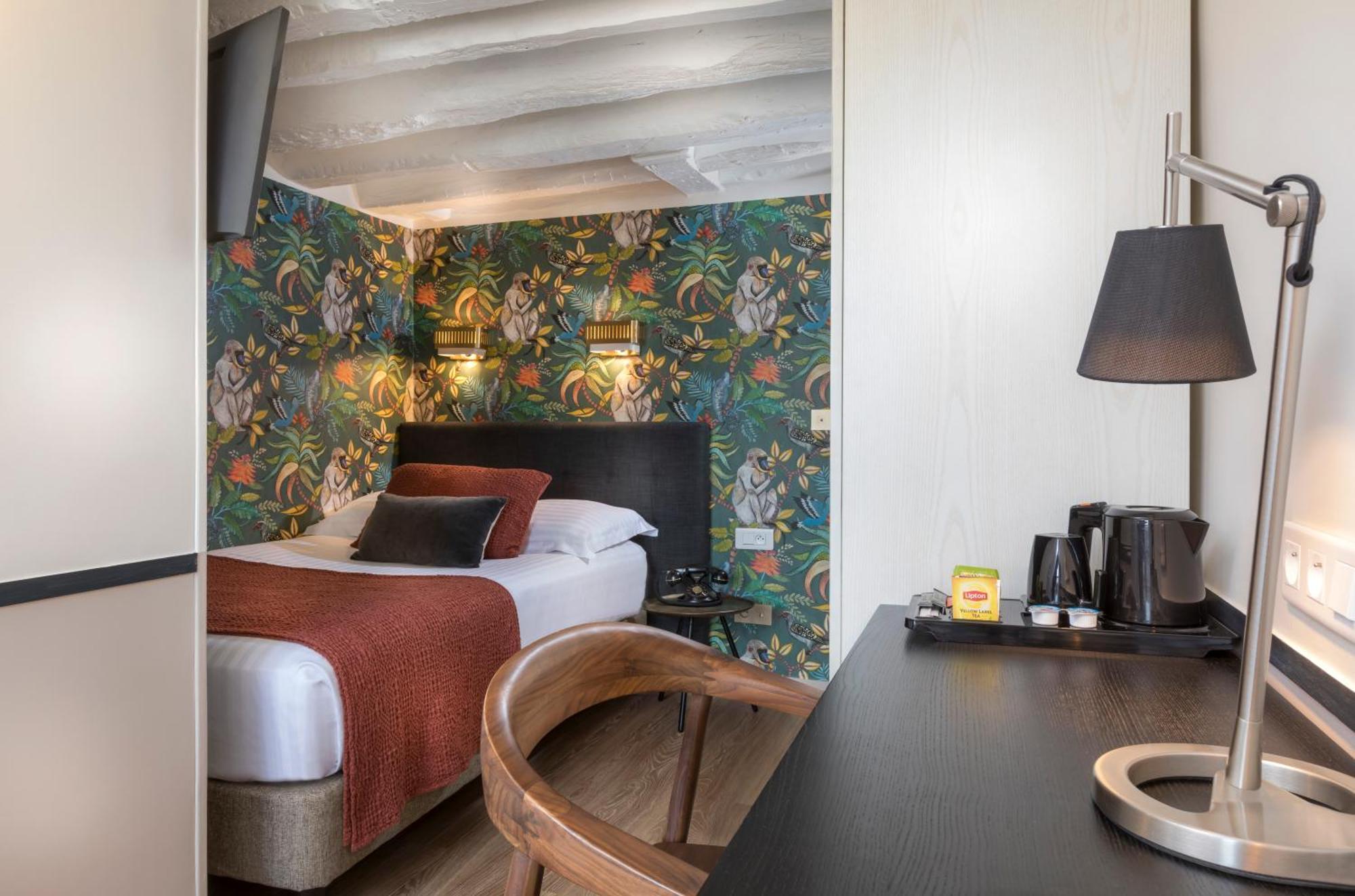 Single Room Shower