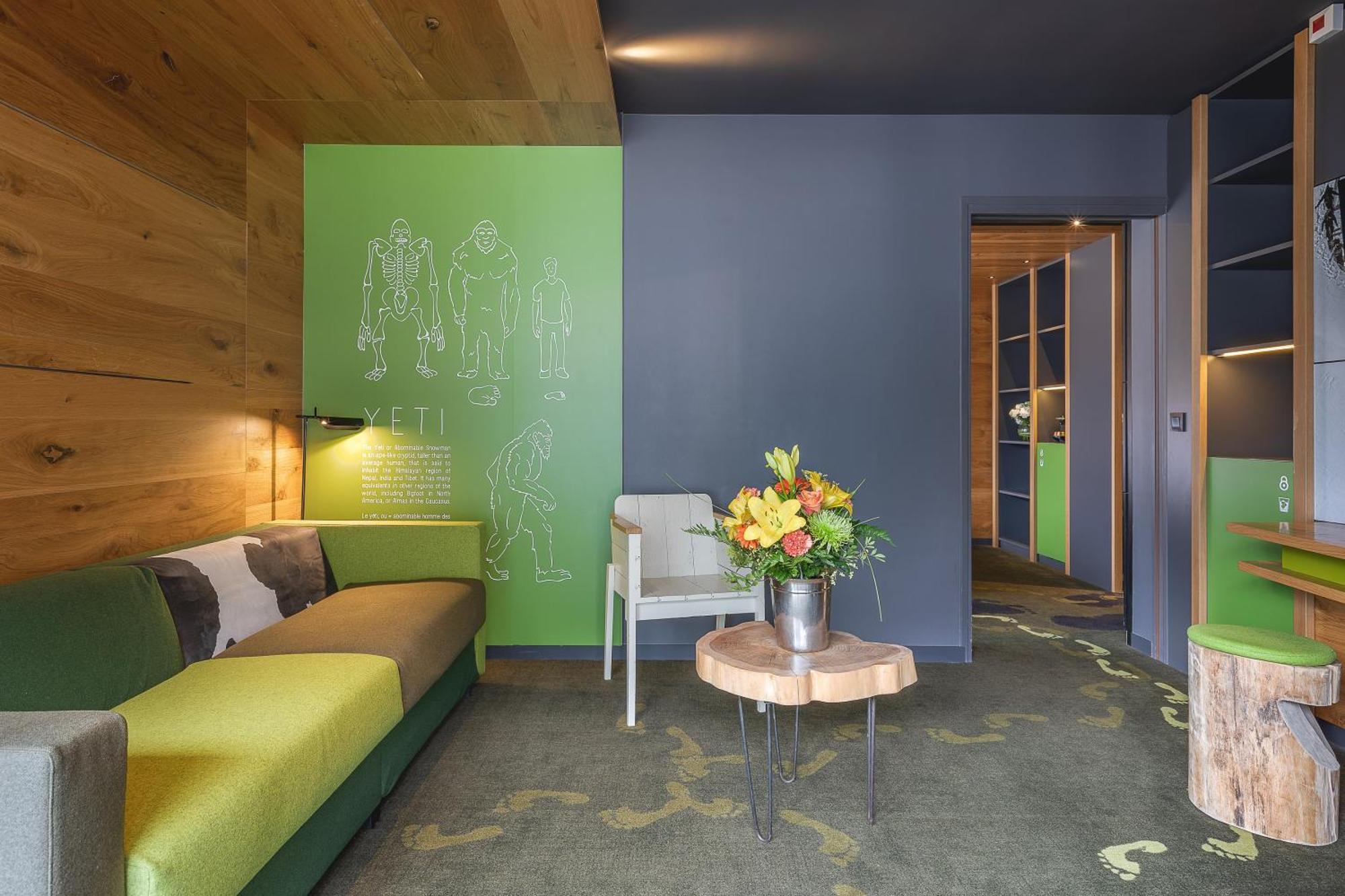 Suite Balcony – Mont-Blanc Massif View