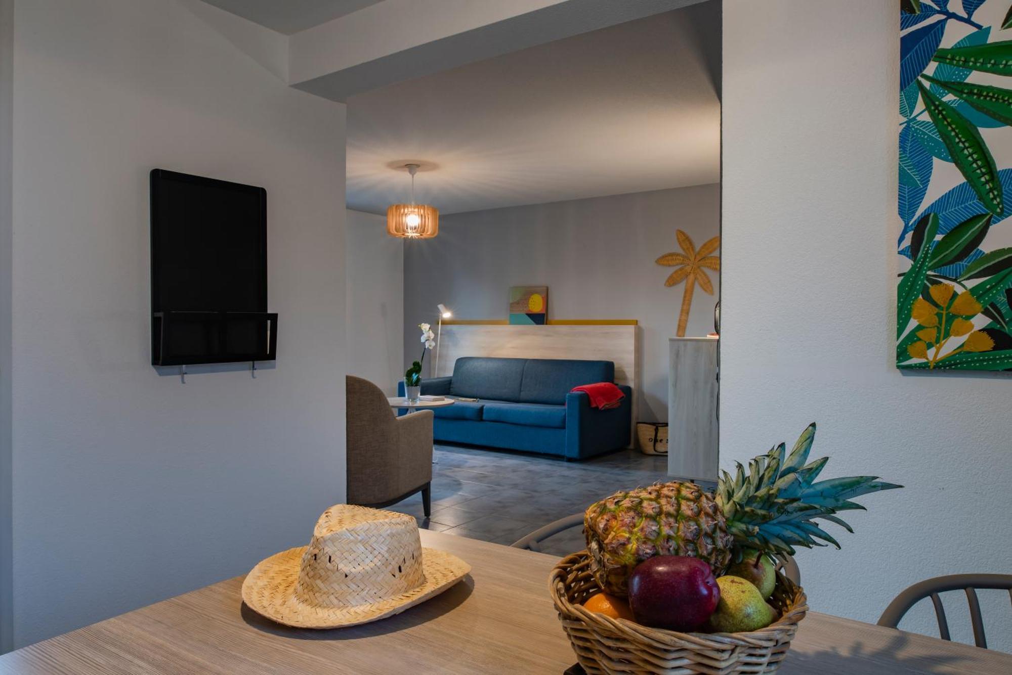 Two-Bedroom Villa Hotel Service