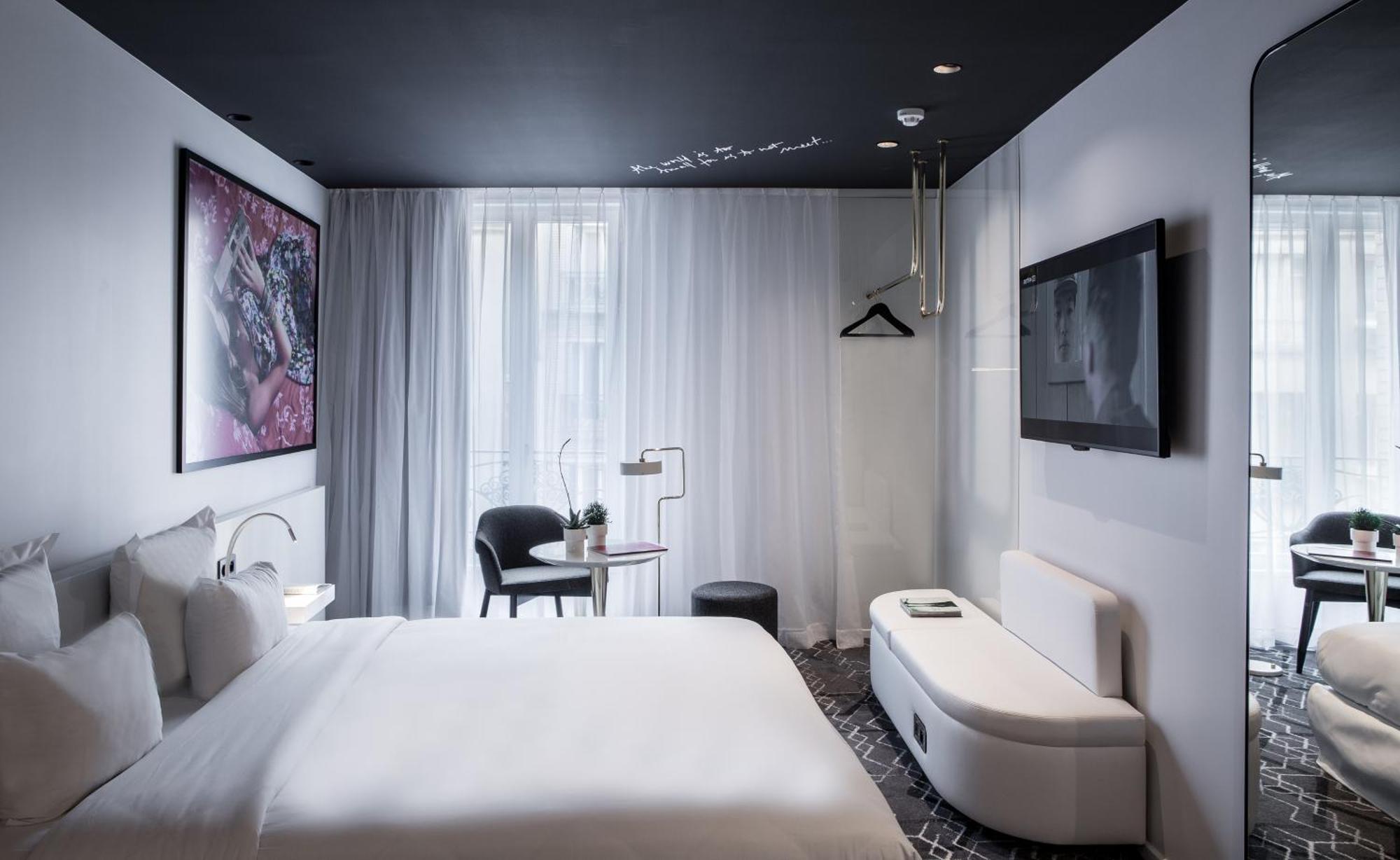Privilege Room