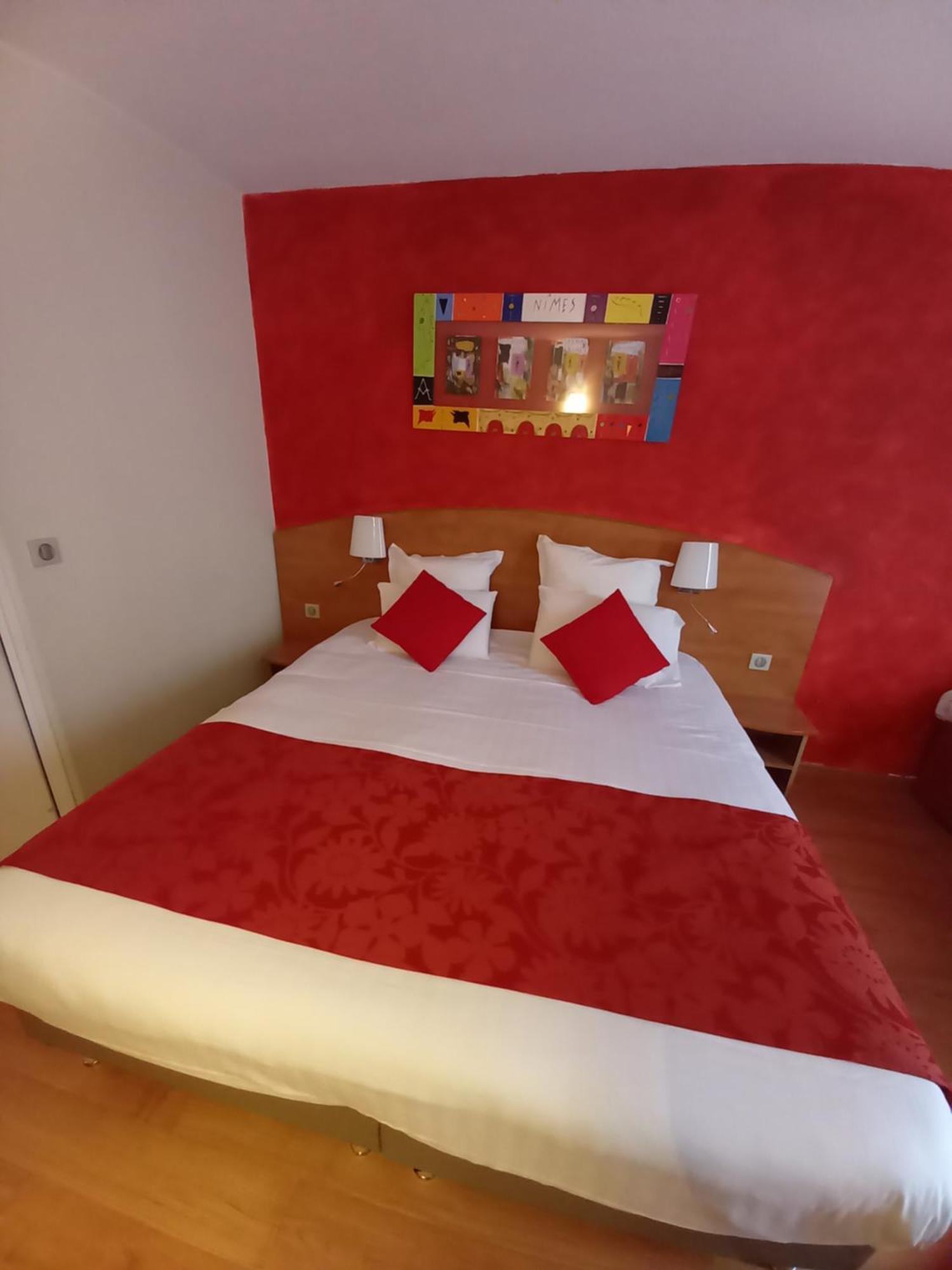 1 Double Bed 2 Single Beds Superior Room