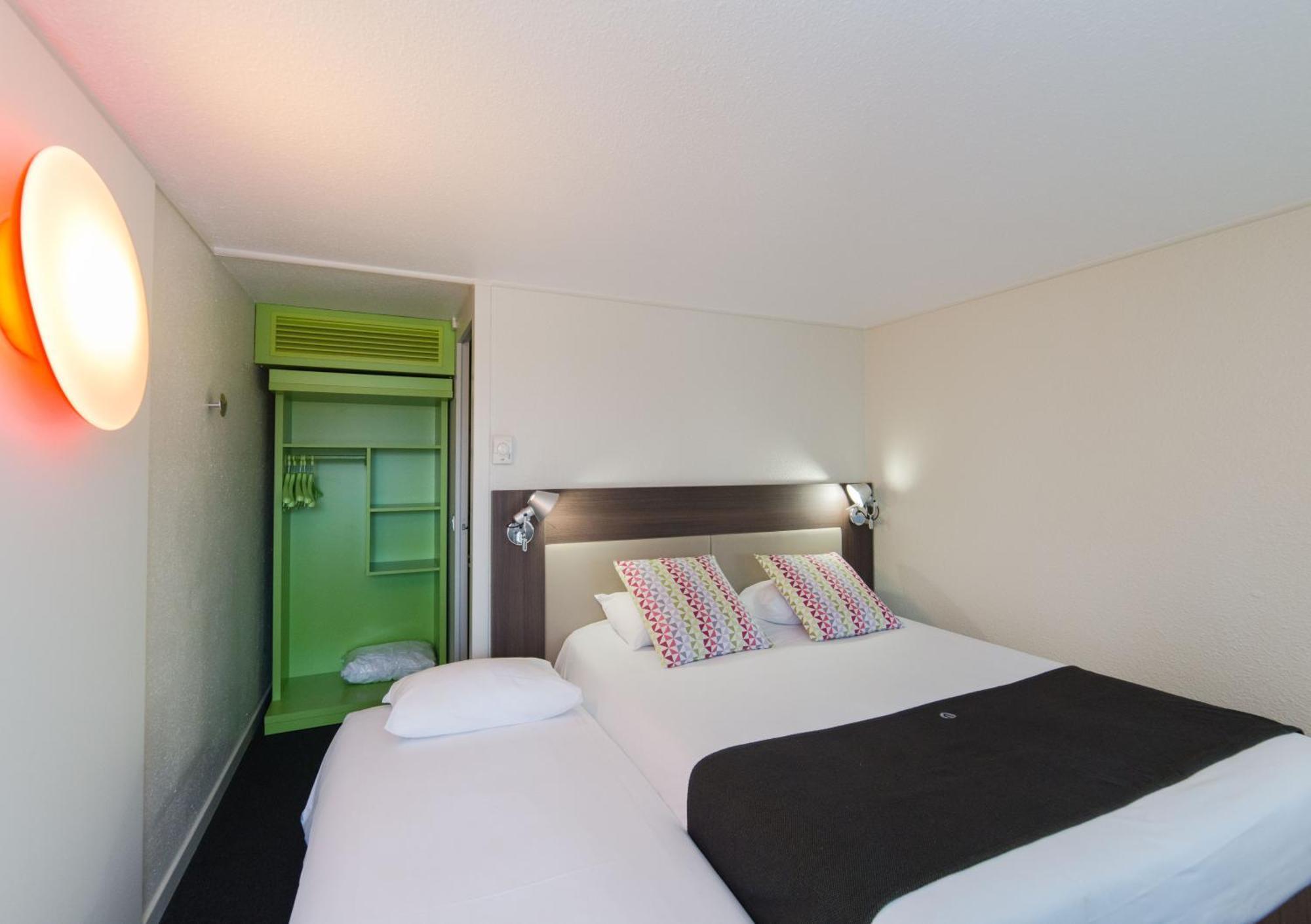 Standard Double Room One Single Bed Up to Ten Years