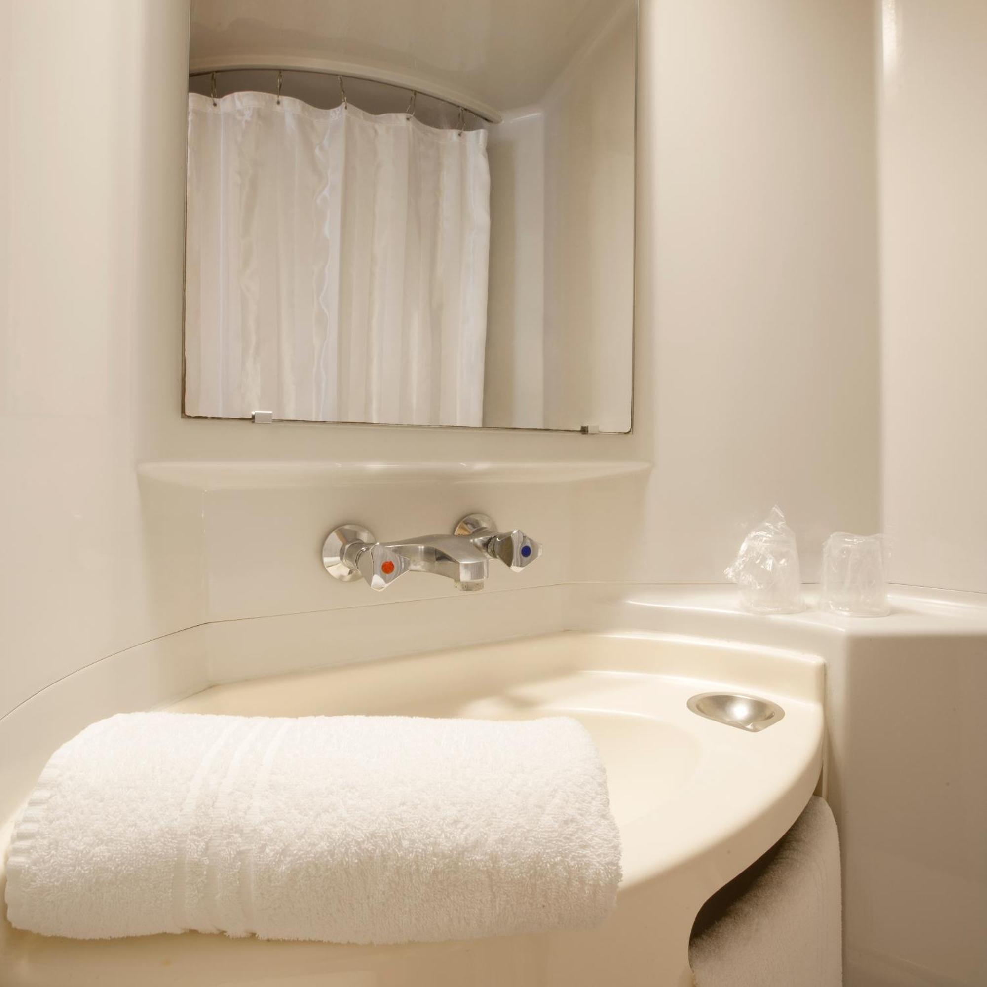 Triple Room 1 Double Bed 1 Single Bed