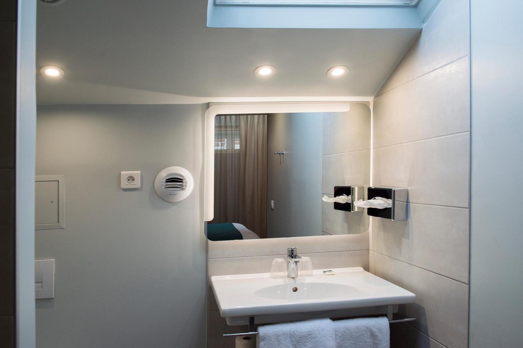 Classic Single Room