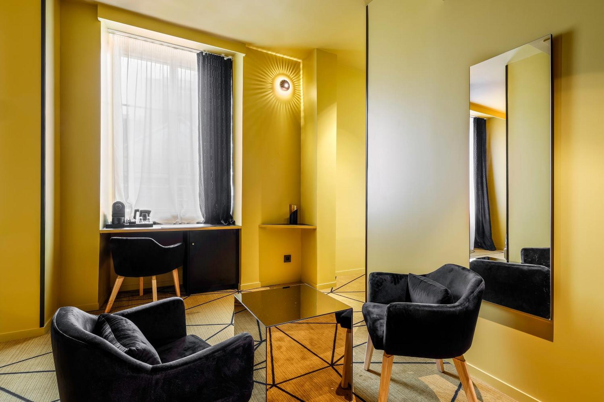 Junior King Suite