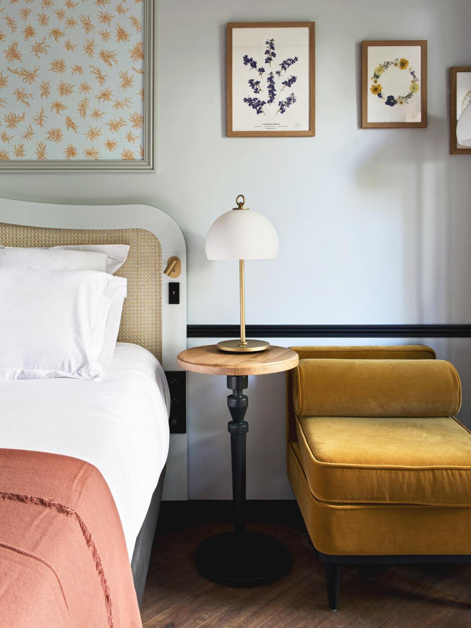 Double or Twin Room Terrace "Aubépine" Maison Boileau 39 rue Boileau