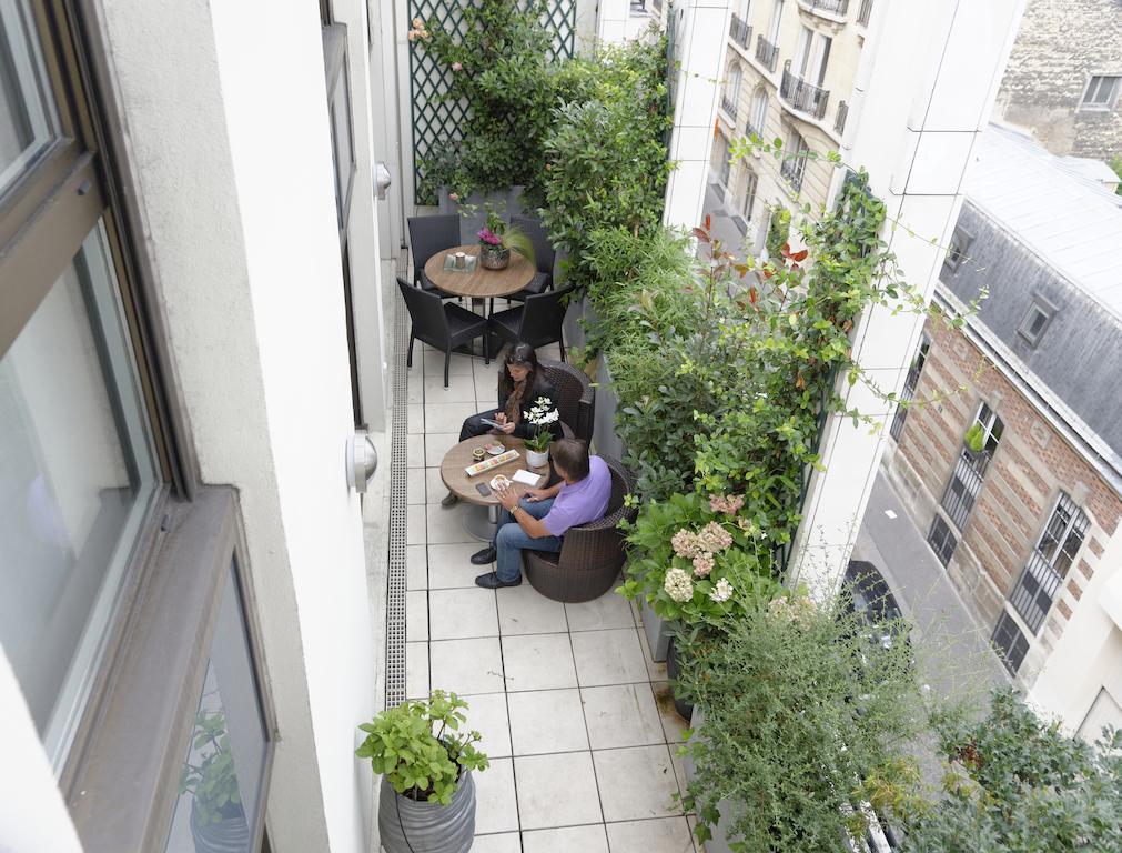 Three-Bedroom Duplex Apartment Penthouse 110m2