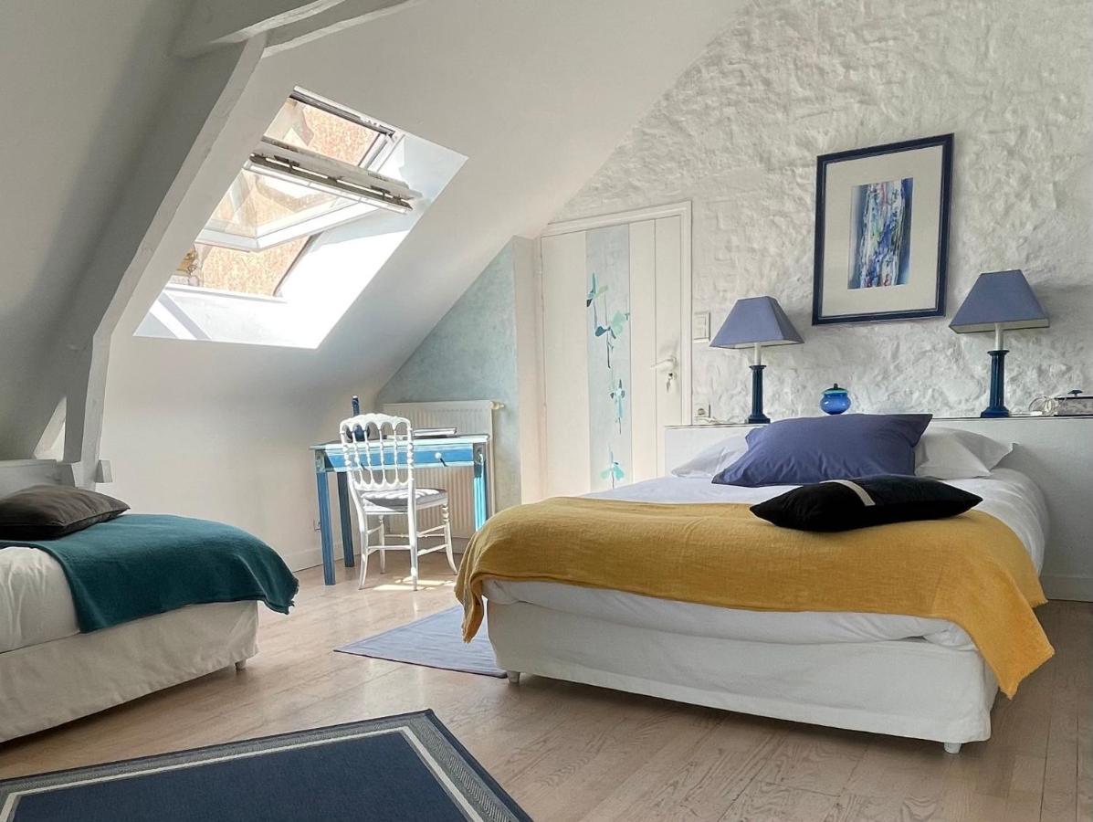 Double Room Private Bathroom