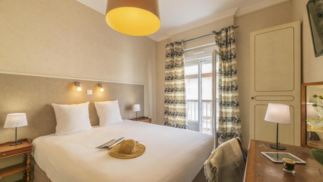 Double or Twin Room City View