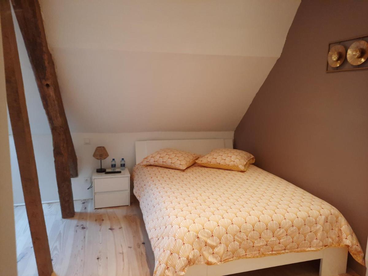 Double Room Private Bathroom