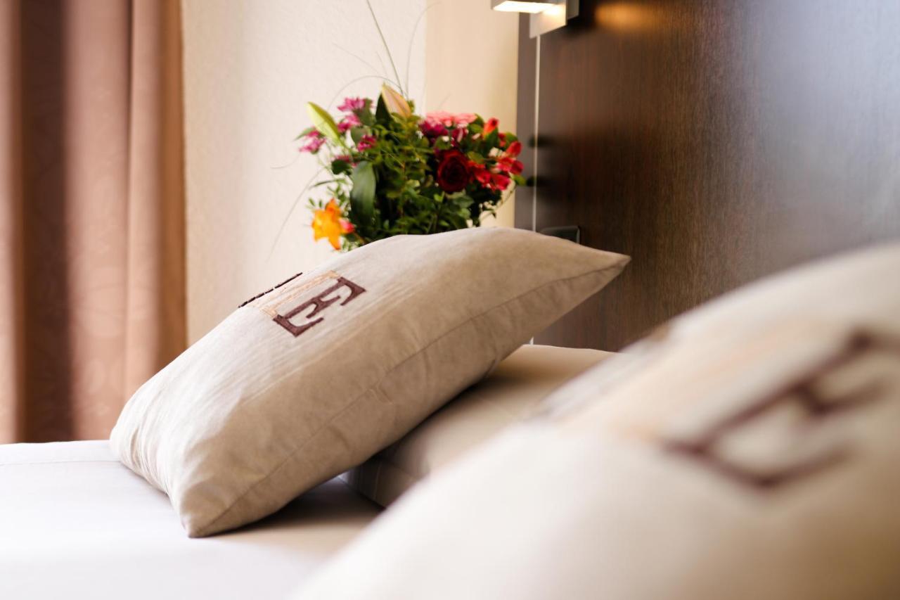 Comfort Room Balcony