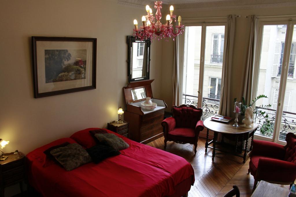 XL Room