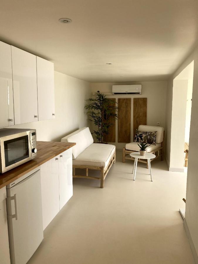 King Suite Sea View