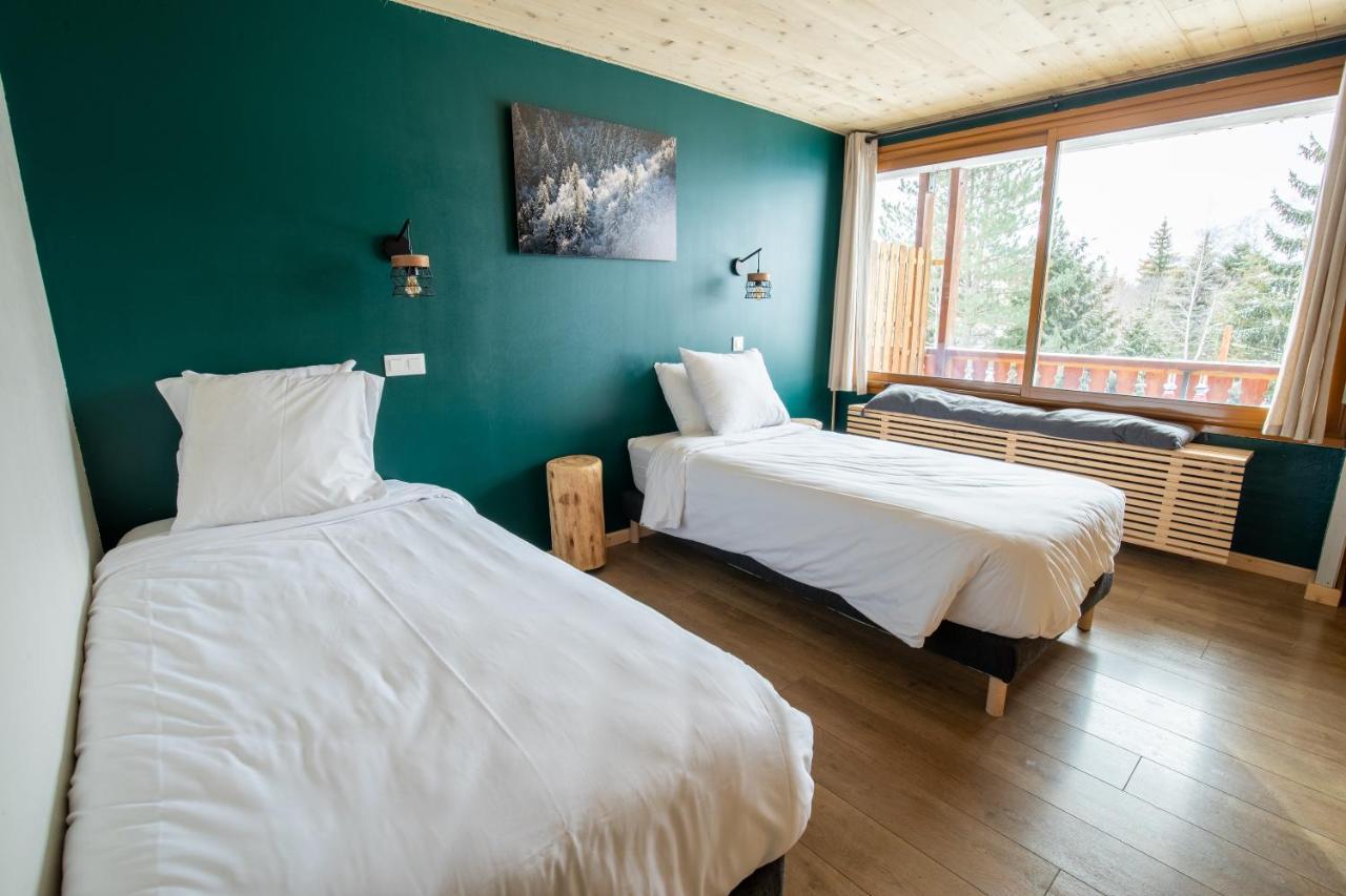 Double Room Mountain View
