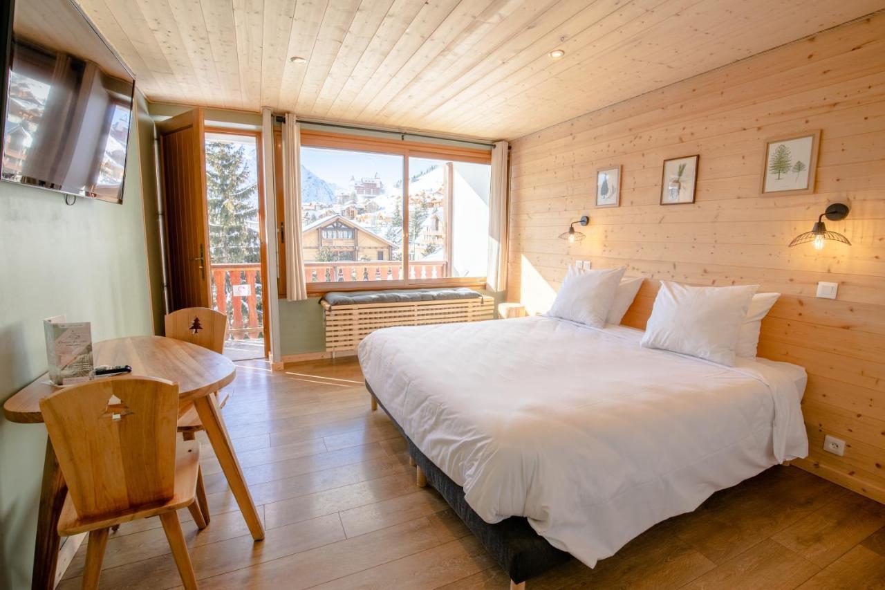 Double Room Mountain View