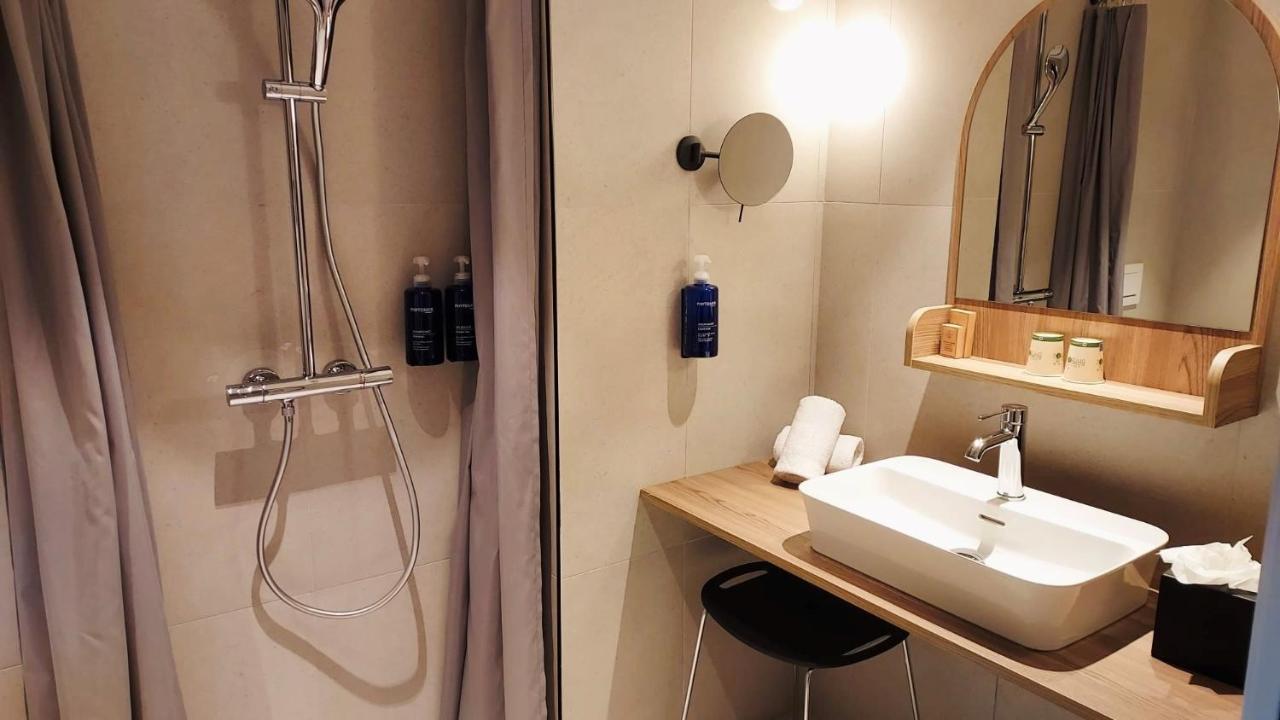 Double Room Side Sea View Disability Access