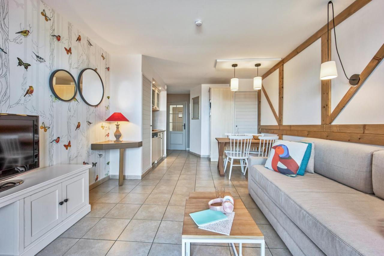 Studio Terrace or Balcony