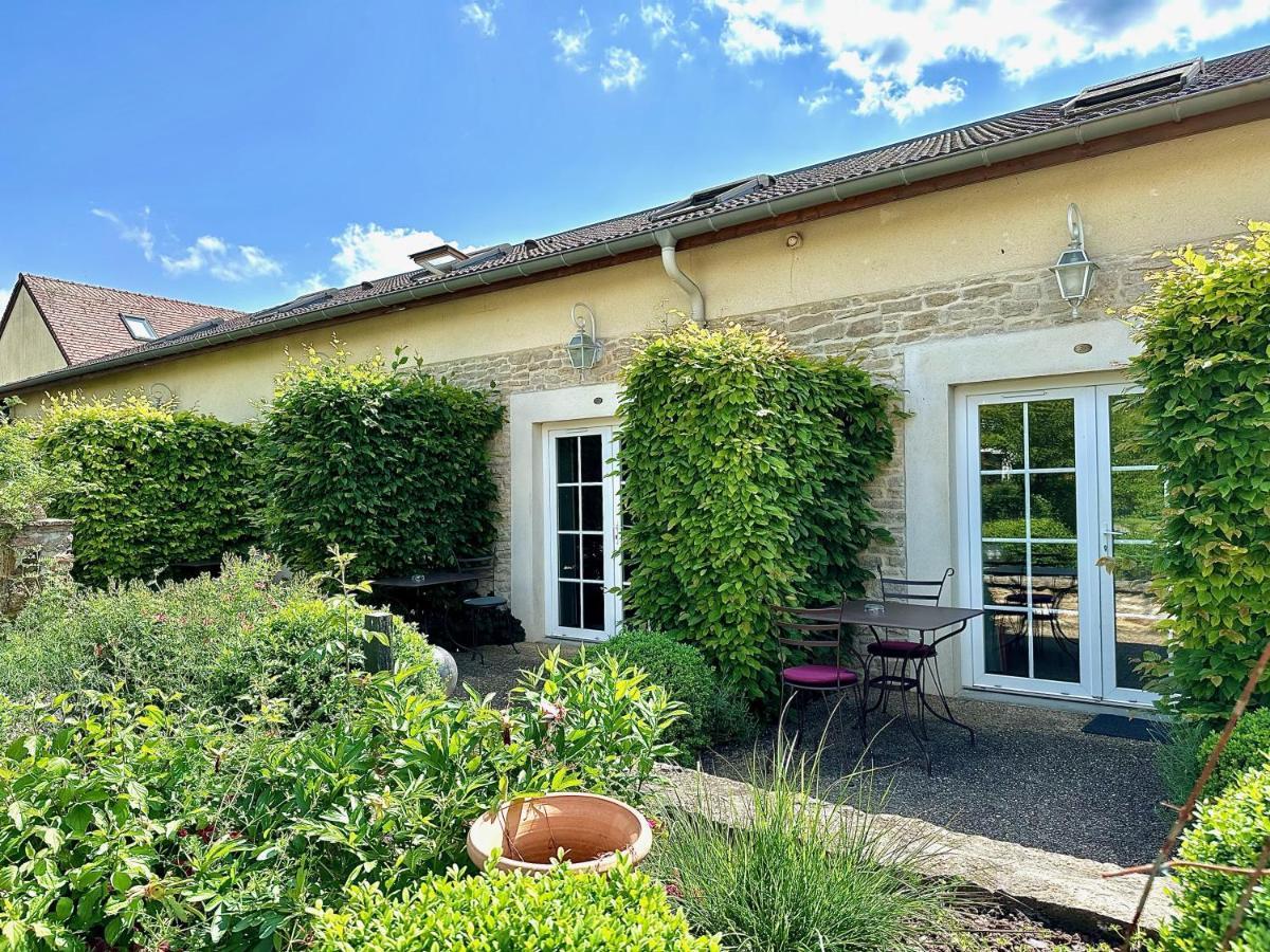 Duplex Suite 1 or