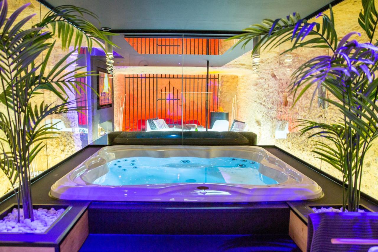 Suite Hot Tub