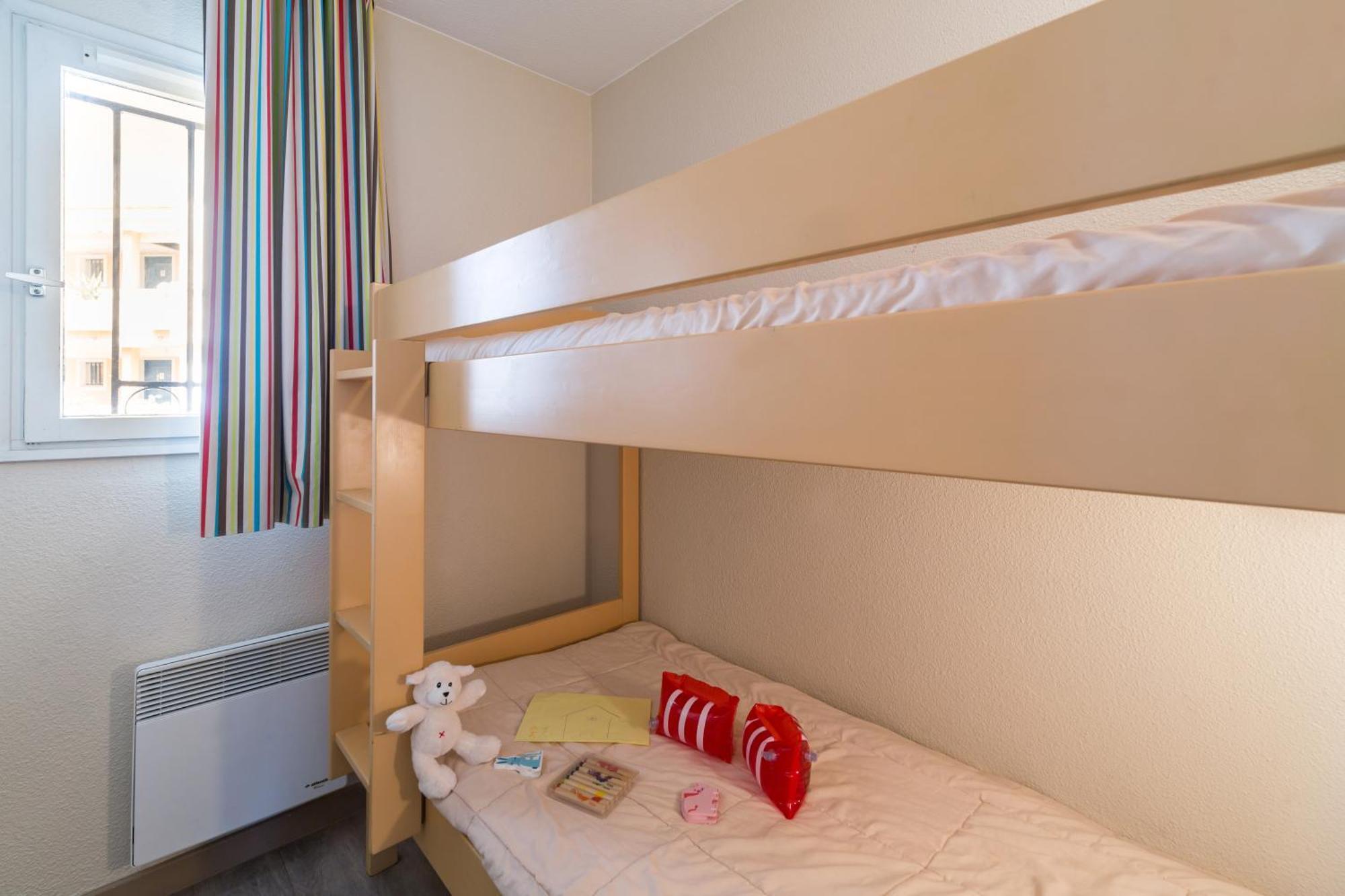 Studio Sleeping Alcove Terrace or Balcony Sea View