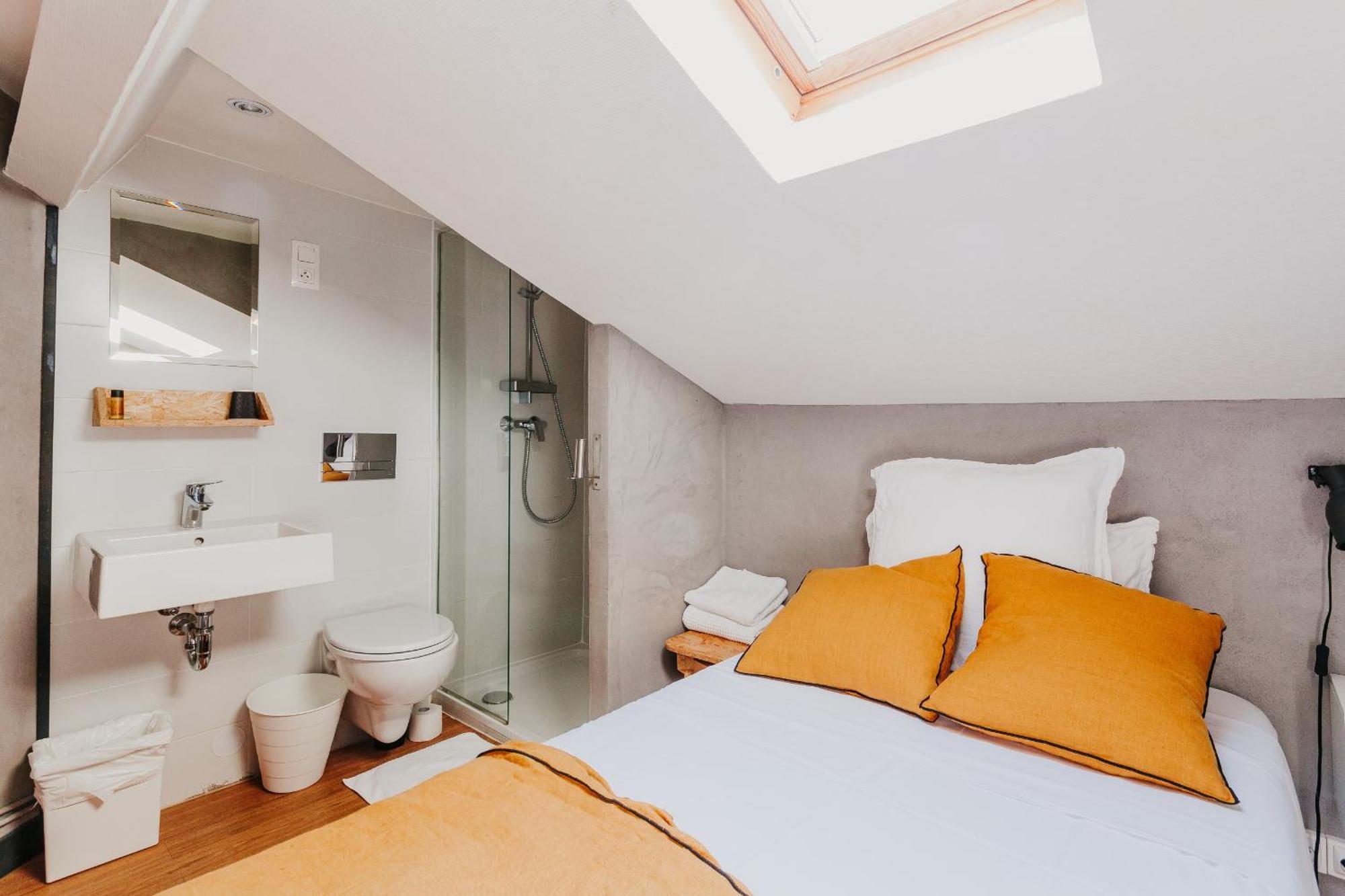 Economy Single Room