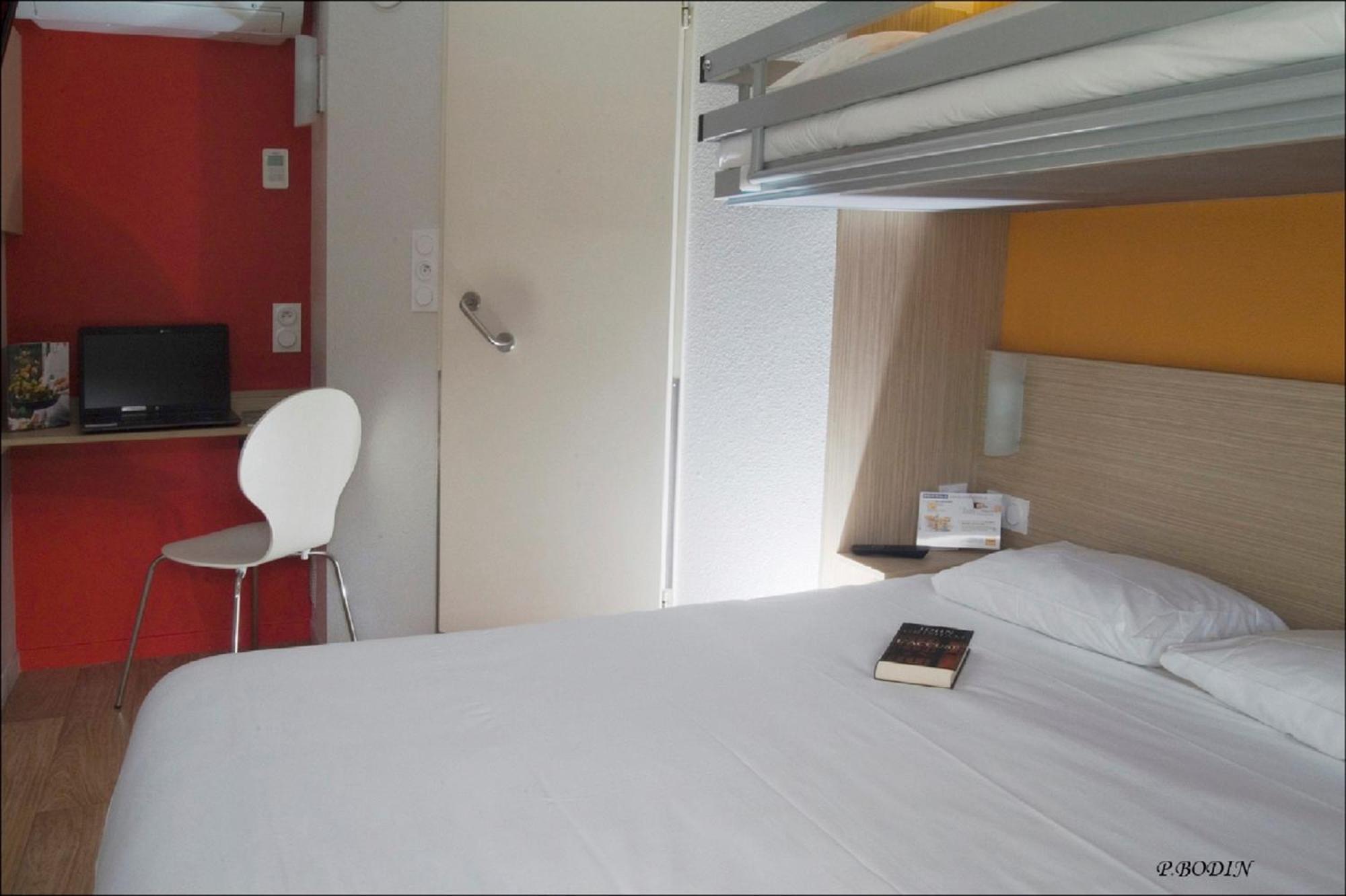 Triple Room 1 Double Bed 1 Single Bed