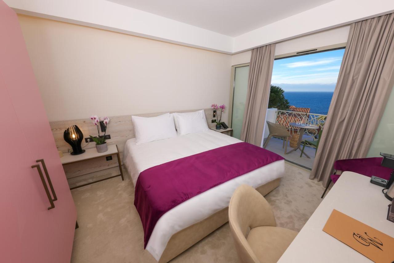 Premium Double Room Sea View Balcony